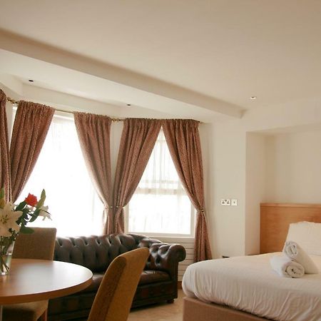 Congress Aparthotel Torneo de Torneo de Eastbourne Exterior foto
