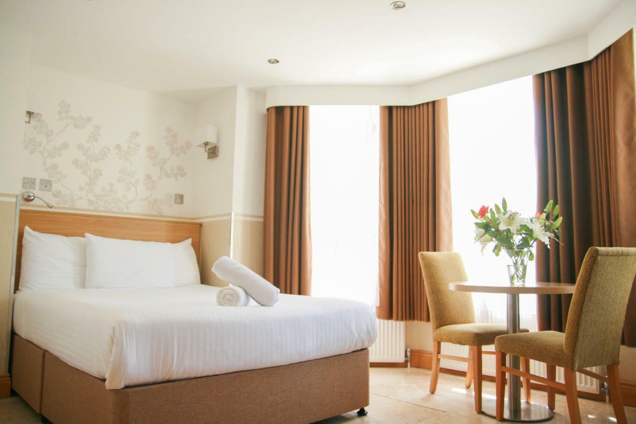 Congress Aparthotel Torneo de Torneo de Eastbourne Exterior foto